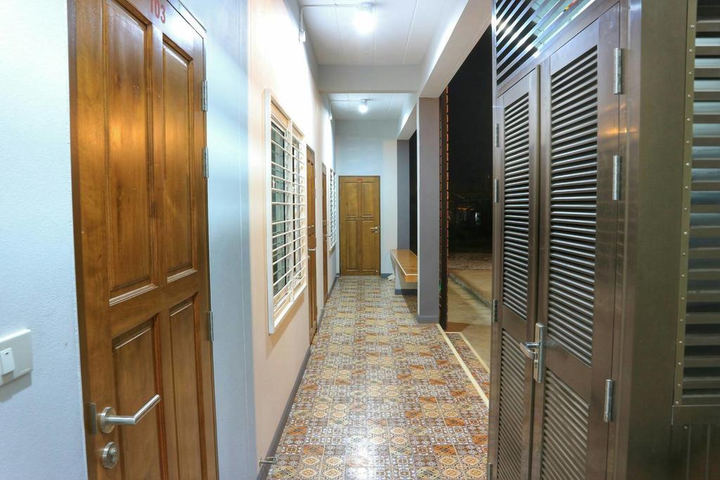 Bann Rumyen Klang Dong Phayayen المظهر الخارجي الصورة